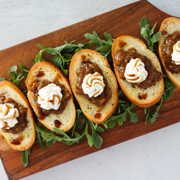 Jam Crostini
