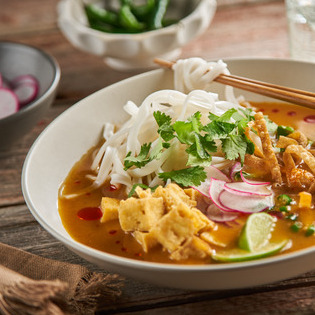 coconut khao soi soup